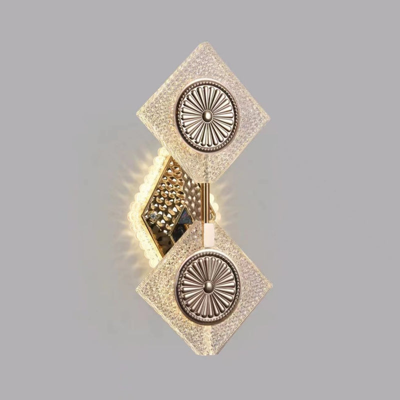 Applique murale LED en acrylique en forme de diamant en cristal contemporain de luxe pour salon 