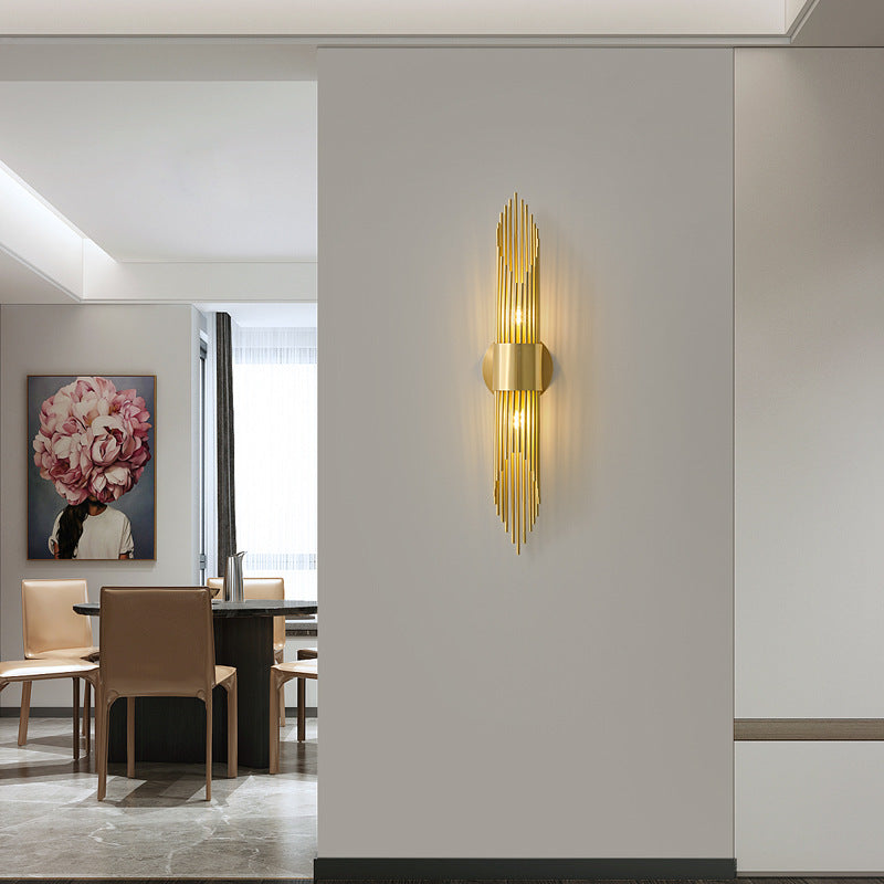 Applique murale contemporaine de luxe en colonne de cuivre avec 2 lumières en acrylique pour le salon 