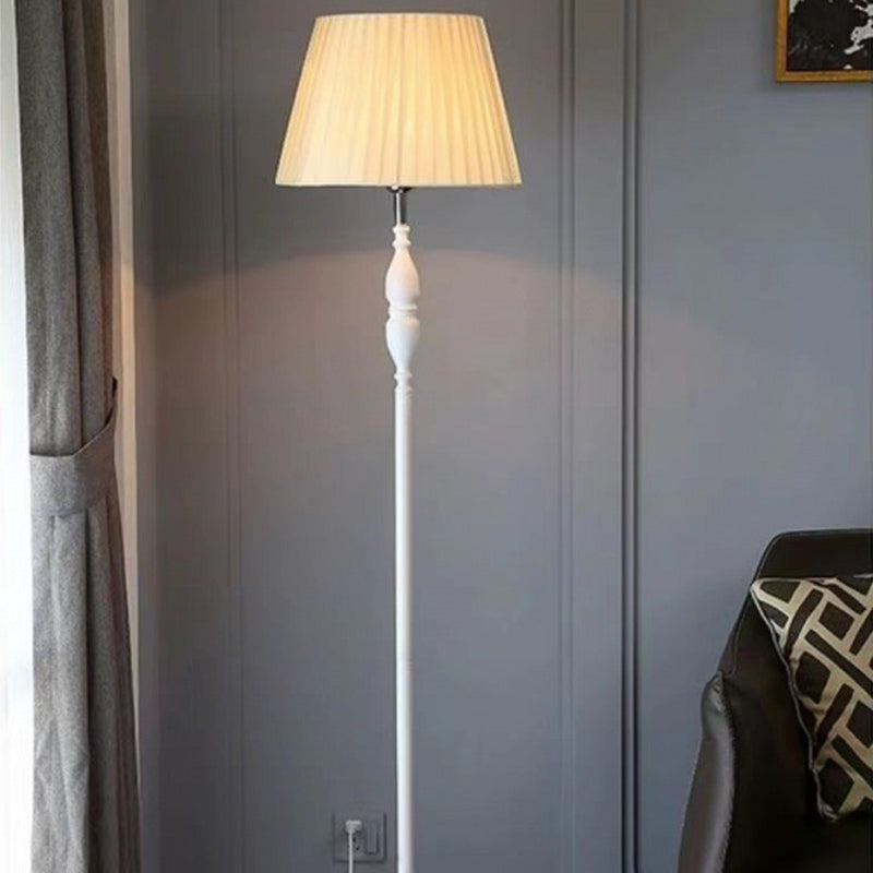 Traditional Vintage Fabric Cylinder Shade Iron Base 1-Light Standing Floor Lamp For Living Room