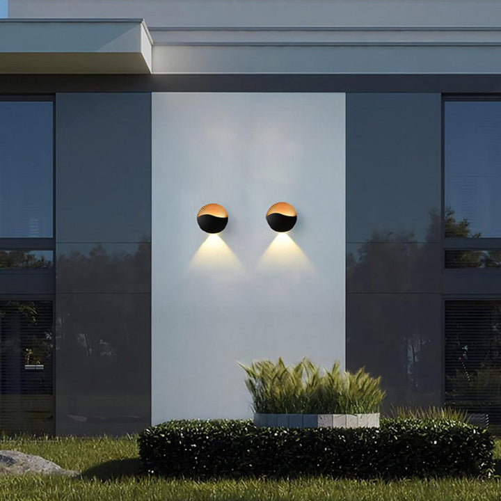 モダンシンプリシティアルミPCラウンドLED屋外ウォールスコンスランプガーデン用 