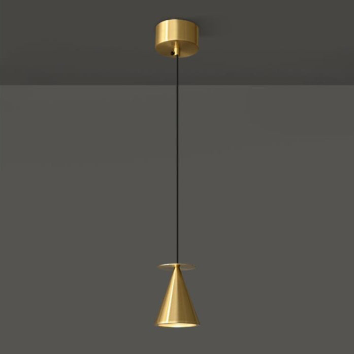 Lustre LED conique géométrique en cuivre moderne et luxueux pour salon 