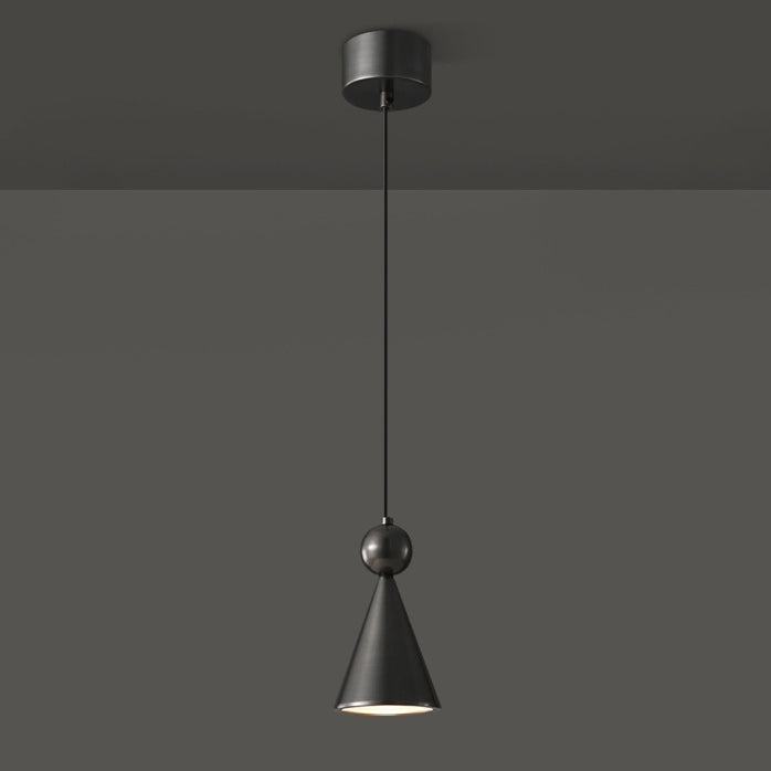 Lustre LED conique géométrique en cuivre moderne et luxueux pour salon 