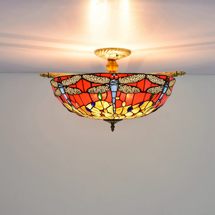 Traditionelle Tiffany-Buntglas-Glühbirne mit Libellenmuster, Eisen, 5-Licht-Halbeinbau-Deckenleuchte für das Wohnzimmer 