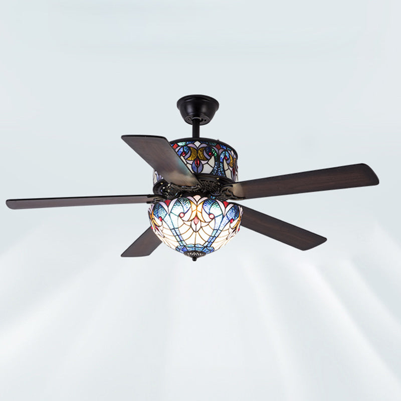 Pantalla de cúpula de vidrio teñido tradicional de Tiffany, ventilador de madera, hardware de 5 luces, varillas hacia abajo, luz de ventilador de techo para sala de estar 