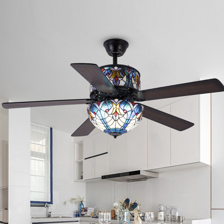 Pantalla de cúpula de vidrio teñido tradicional de Tiffany, ventilador de madera, hardware de 5 luces, varillas hacia abajo, luz de ventilador de techo para sala de estar 