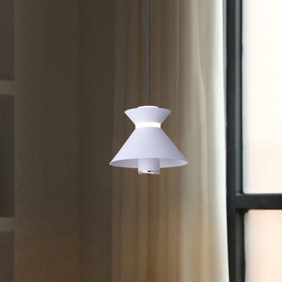 Zeitgenössische nordische Eisen-Aluminium-geometrische halbkonische LED-hebebare Pendelleuchte für das Schlafzimmer 