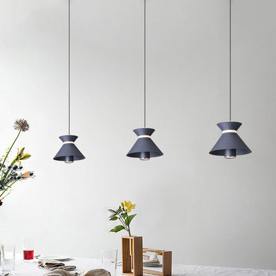 Zeitgenössische nordische Eisen-Aluminium-geometrische halbkonische LED-hebebare Pendelleuchte für das Schlafzimmer 