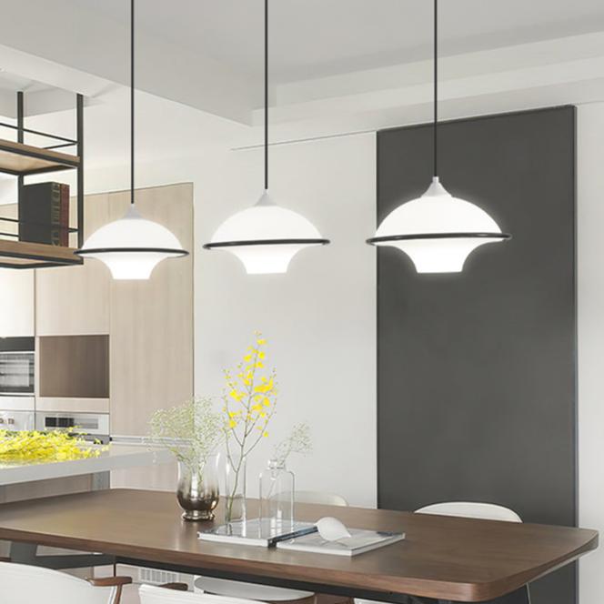 Zeitgenössische nordische Eisen-Glas-Fliegende-Untertasse-Schirm LED Pendelleuchte für das Schlafzimmer 