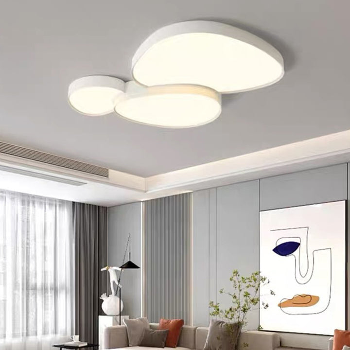 Moderne schlichte LED-Deckenleuchte aus Acryl und Eisen in Kieselstein-Optik für das Wohnzimmer 