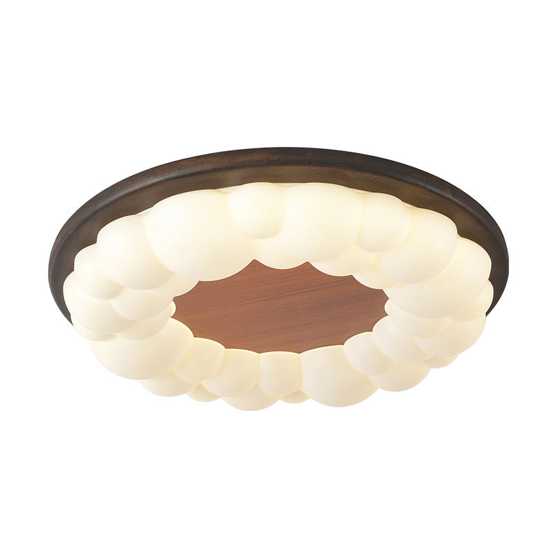 Plafonnier LED en bois massif nordique contemporain avec abat-jour en acrylique en forme de nuage pour chambre 