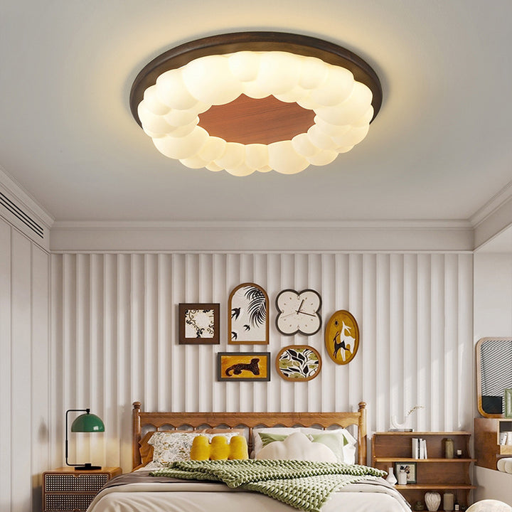 Plafonnier LED en bois massif nordique contemporain avec abat-jour en acrylique en forme de nuage pour chambre 