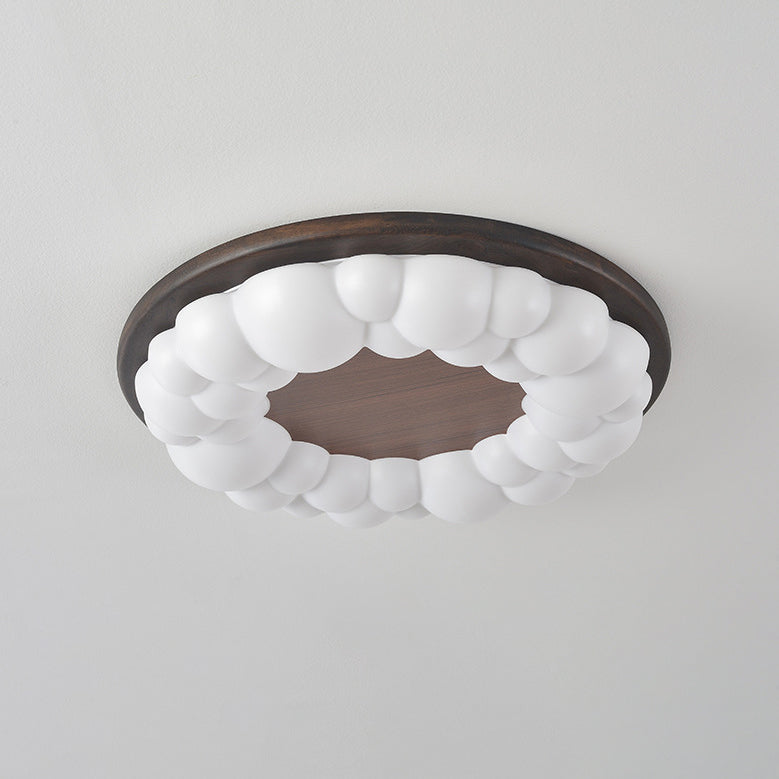 Plafonnier LED en bois massif nordique contemporain avec abat-jour en acrylique en forme de nuage pour chambre 