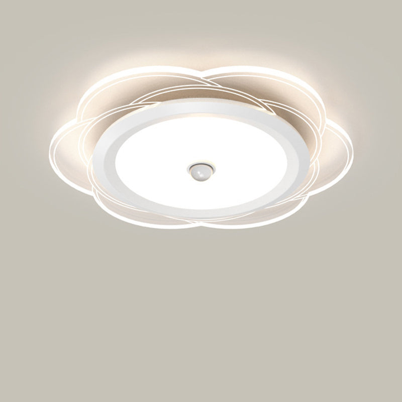 Contemporary Simplicity Iron Aluminum Flower Acrylic Shade LED Flush Mount Ceiling Light For Living Room