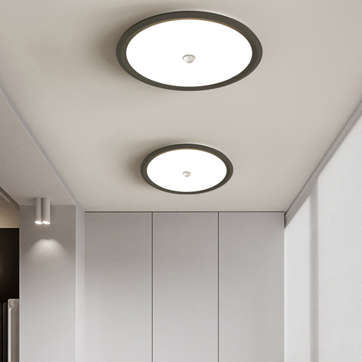 Plafonnier LED moderne minimaliste en fer et aluminium géométrique avec abat-jour en acrylique pour salon 