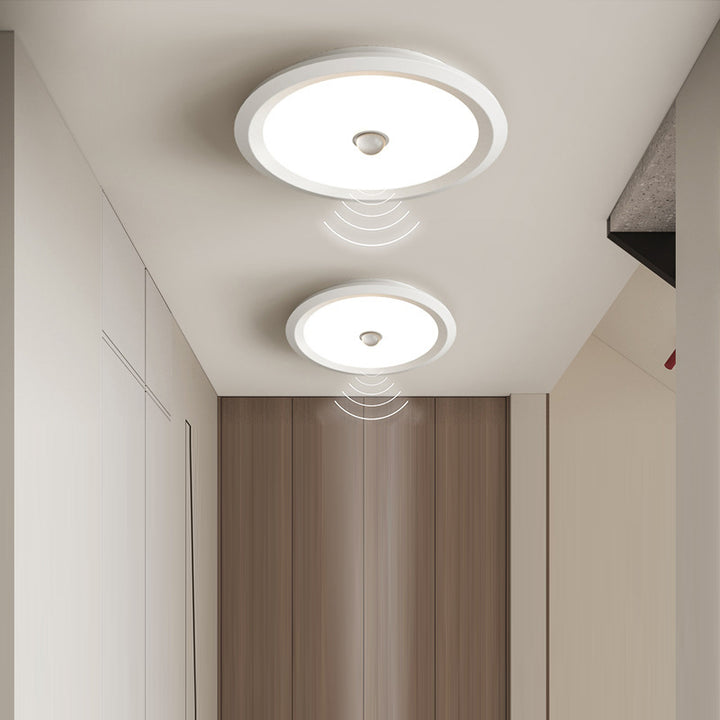Plafonnier LED moderne minimaliste en fer et aluminium géométrique avec abat-jour en acrylique pour salon 