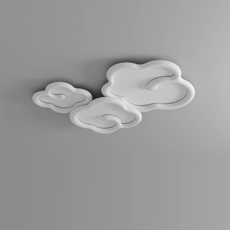 Luz de techo empotrada LED de sombra de nube auspiciosa de hierro PE creativo contemporáneo para sala de estar 