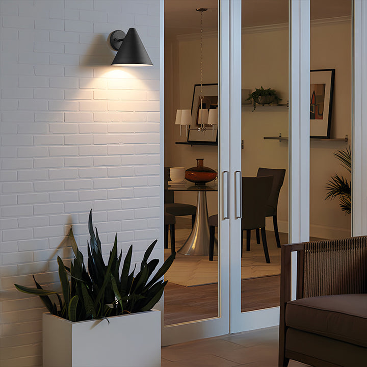 Zeitgenössische industrielle Eisen-geometrische Kegel 1-Licht Outdoor wasserdichte Wandleuchte für Außenbereich Terrasse 