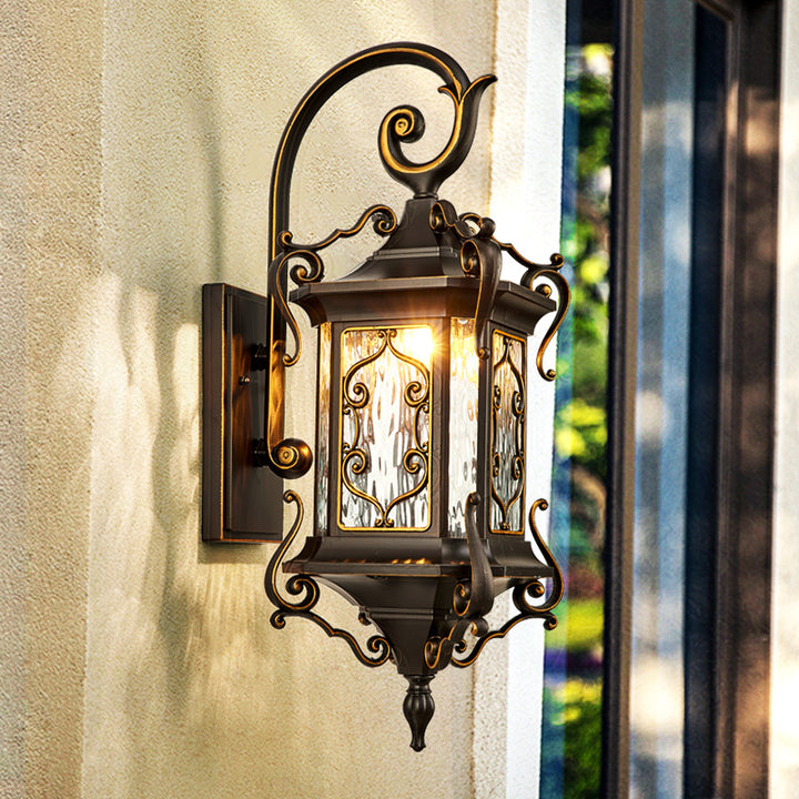Cadre de sculpture en arc en aluminium européen traditionnel avec verre ondulé à une lumière, applique murale étanche pour jardin 