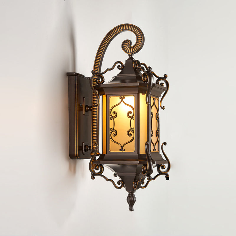 Cadre de sculpture en arc en aluminium européen traditionnel avec verre ondulé à une lumière, applique murale étanche pour jardin 