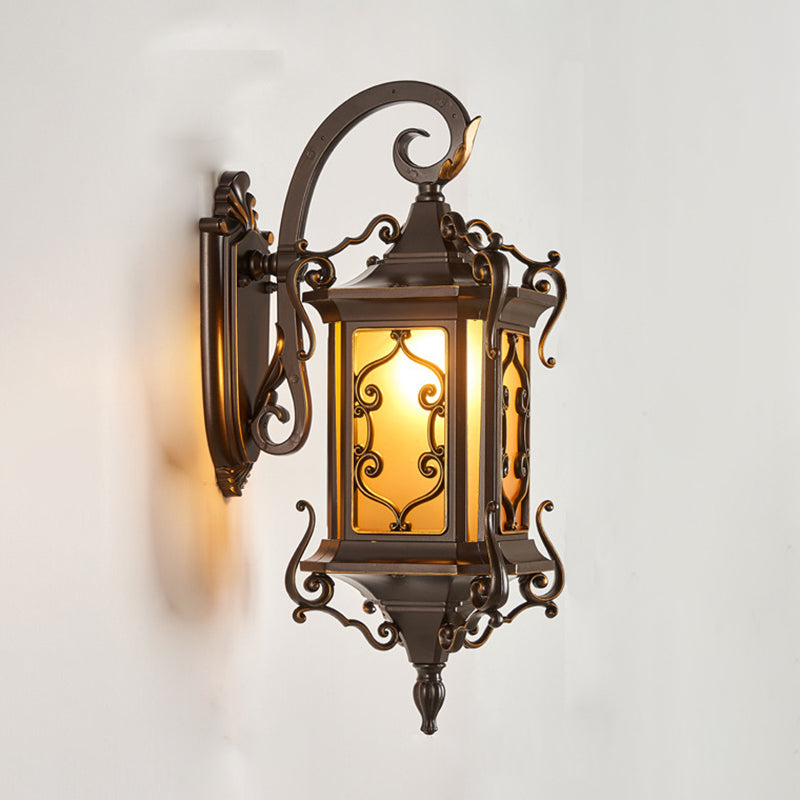 Cadre de sculpture en arc en aluminium européen traditionnel avec verre ondulé à une lumière, applique murale étanche pour jardin 
