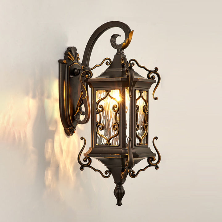 Cadre de sculpture en arc en aluminium européen traditionnel avec verre ondulé à une lumière, applique murale étanche pour jardin 