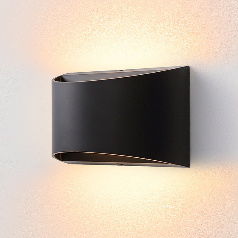 Lámpara de Aplique de Pared LED Impermeable Iluminada Hacia Arriba y Abajo de Aluminio Curvado Moderno Minimalista Para Patio Exterior 