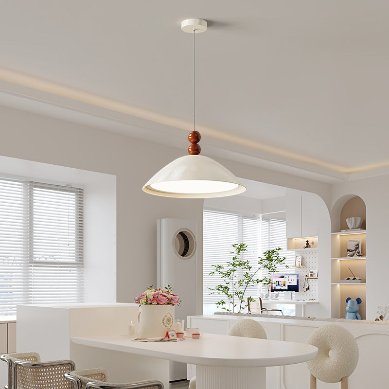 Lustre à LED en acrylique et fer en forme de cône géométrique scandinave contemporain pour salon 