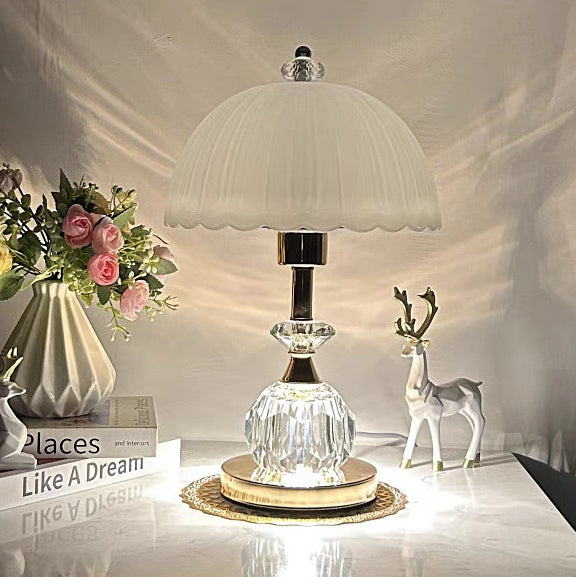 Zeitgenössische Luxus-Glaskuppel mit Metallbasis LED-Tischlampe für das Schlafzimmer 