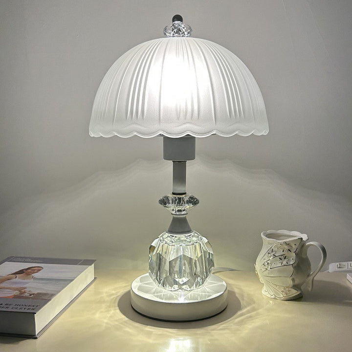 Zeitgenössische Luxus-Glaskuppel mit Metallbasis LED-Tischlampe für das Schlafzimmer 