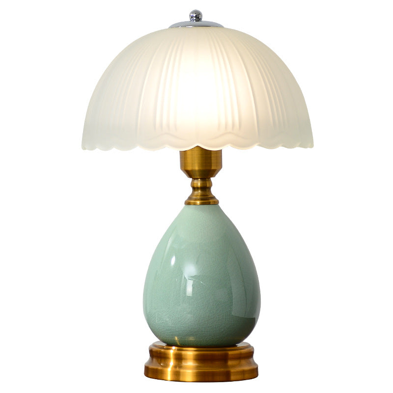 Traditional Vintage Glass Dome Shade Crack Ceramic Vase Base 1-Light Table Lamp For Bedroom