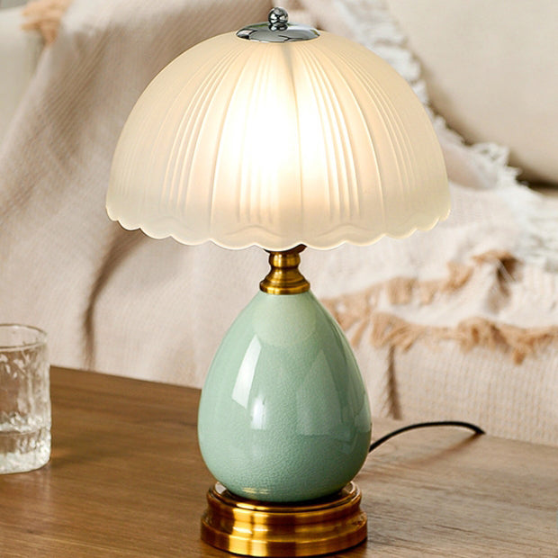 Traditional Vintage Glass Dome Shade Crack Ceramic Vase Base 1-Light Table Lamp For Bedroom