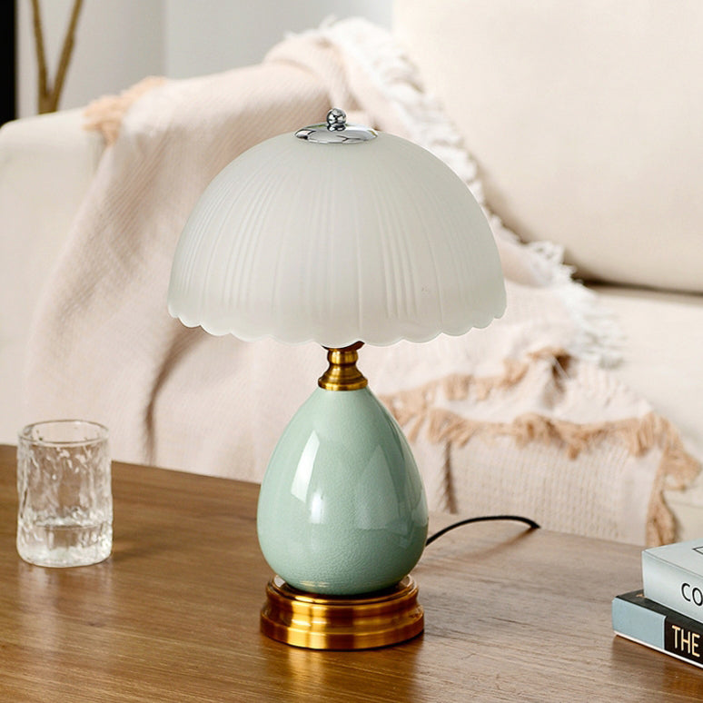 Traditional Vintage Glass Dome Shade Crack Ceramic Vase Base 1-Light Table Lamp For Bedroom
