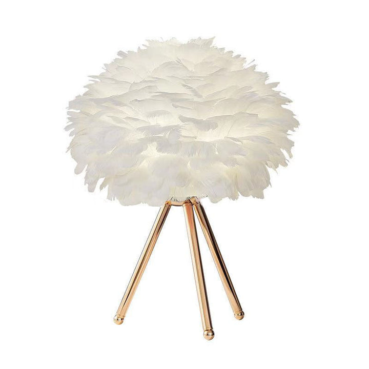 Lámpara de mesa de 1 luz con trípode de hardware y pantalla esférica de plumas francesa tradicional para dormitorio 