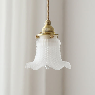 Traditionelle französische Messing-Blumenglas-Schirm 1-Licht-Pendelleuchte für das Schlafzimmer 