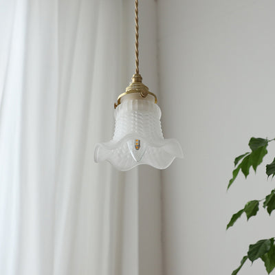 Traditionelle französische Messing-Blumenglas-Schirm 1-Licht-Pendelleuchte für das Schlafzimmer 