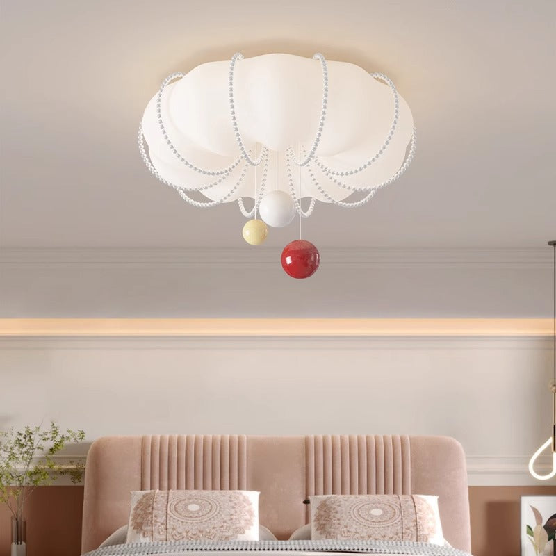 Plafonnier LED contemporain en forme de boule en fer avec abat-jour crème nordique moderne pour chambre 