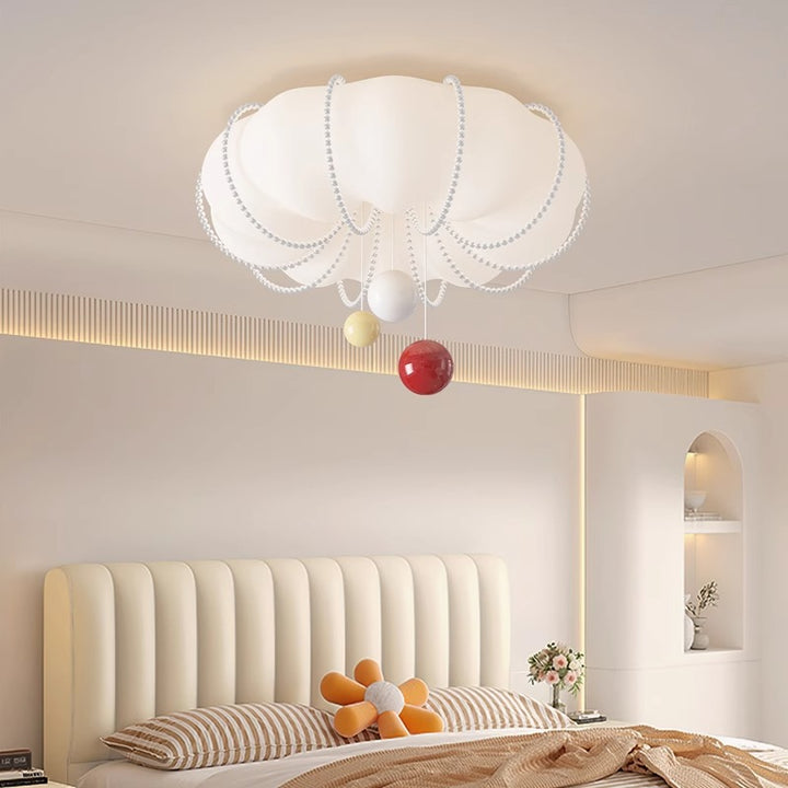 Plafonnier LED contemporain en forme de boule en fer avec abat-jour crème nordique moderne pour chambre 