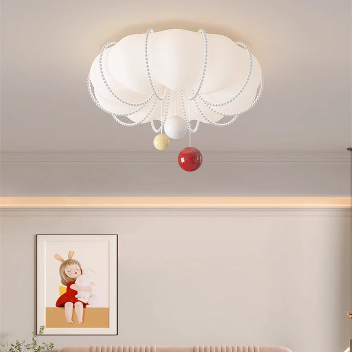 Plafonnier LED contemporain en forme de boule en fer avec abat-jour crème nordique moderne pour chambre 