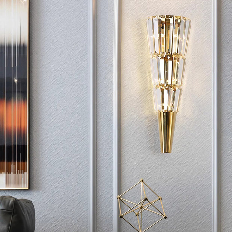 Applique murale moderne de luxe en acier inoxydable avec abat-jour conique en cristal empilé 3/5/7 lumières pour chambre 