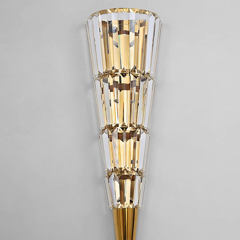 Applique murale moderne de luxe en acier inoxydable avec abat-jour conique en cristal empilé 3/5/7 lumières pour chambre 