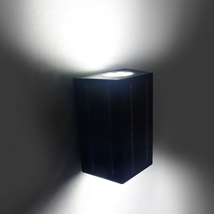 Lámpara de Aplique de Pared Solar LED de Aluminio Cuboide Industrial Contemporáneo para Jardín 