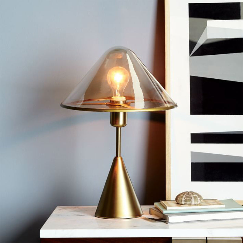 Zeitgenössische Luxus Glas Kegelförmiger Schirm Metallbasis 1-Licht Tischlampe für Schlafzimmer 