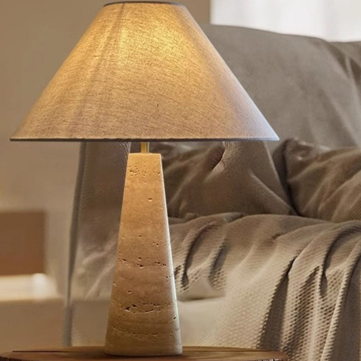Lampe de table 1 lumière pour étude avec abat-jour conique en tissu japonais traditionnel et base en travertin jaune 