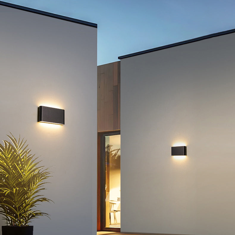 Lampe murale moderne minimaliste rectangulaire en aluminium étanche à LED pour patio extérieur 