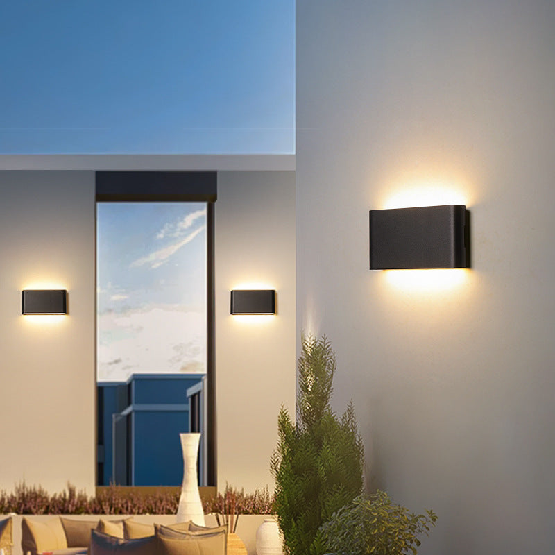 Lampe murale moderne minimaliste rectangulaire en aluminium étanche à LED pour patio extérieur 