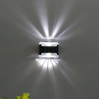 Applique murale extérieure LED rectangulaire en ABS solaire industrielle contemporaine avec éclairage vers le haut et vers le bas pour jardin 