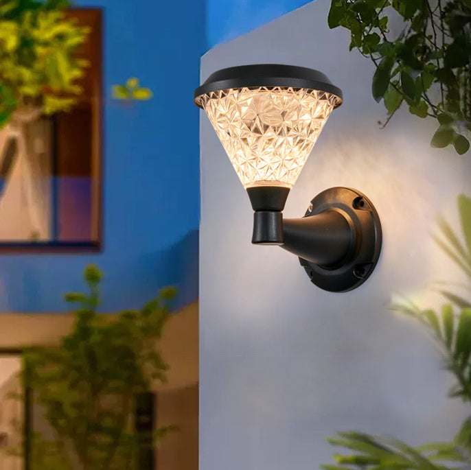 مصباح حائط خارجي مقاوم للماء بتصميم بسيط معاصر بظل مربع من مادة PC وإضاءة LED للطاقة الشمسية للحديقة 