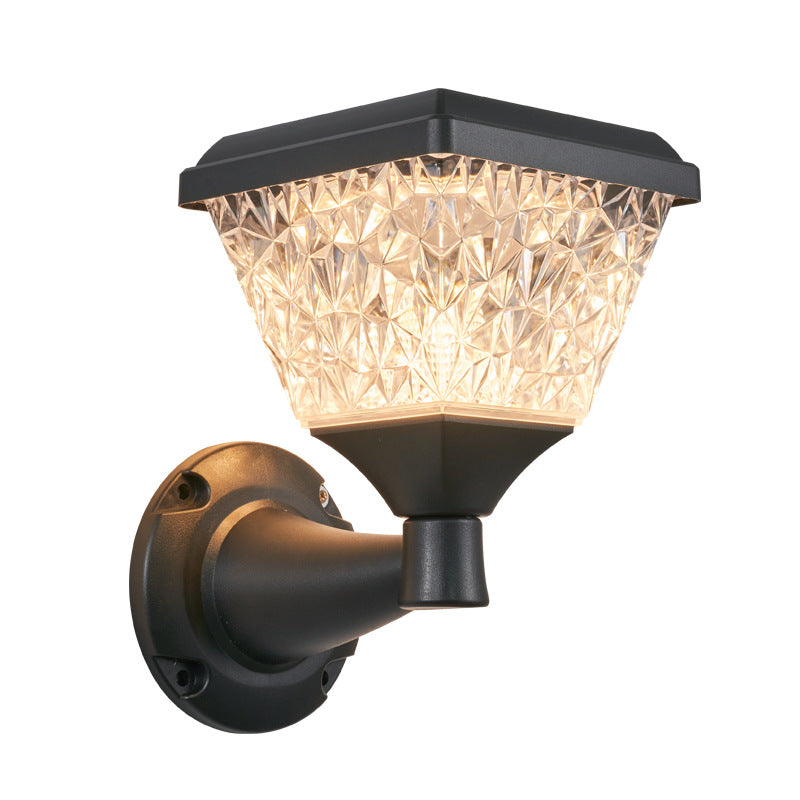 مصباح حائط خارجي مقاوم للماء بتصميم بسيط معاصر بظل مربع من مادة PC وإضاءة LED للطاقة الشمسية للحديقة 