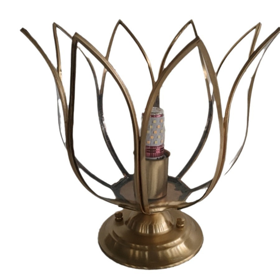 Lanterne de jardin contemporaine avec abat-jour en verre en forme de lotus et base en cuivre à 1 lumière pour extérieur 