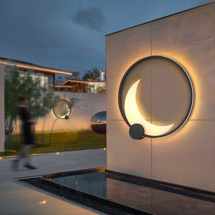 Lampe murale solaire extérieure à LED en acier inoxydable acrylique avec anneau circulaire géométrique de simplicité contemporaine pour jardin 